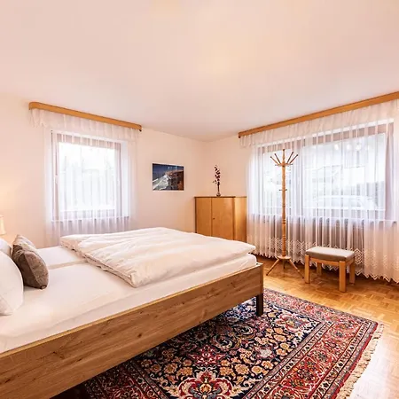 Lägenhet Reserl In *